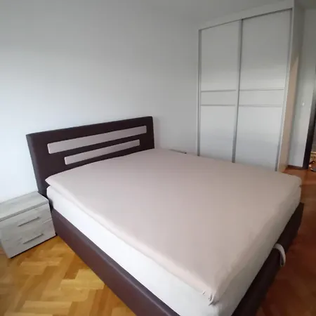 2 Bedroom Apartament