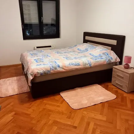 2 Bedroom Apartament